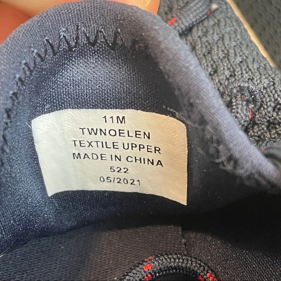 TOMMY Sneakers - Picture 8 of 8